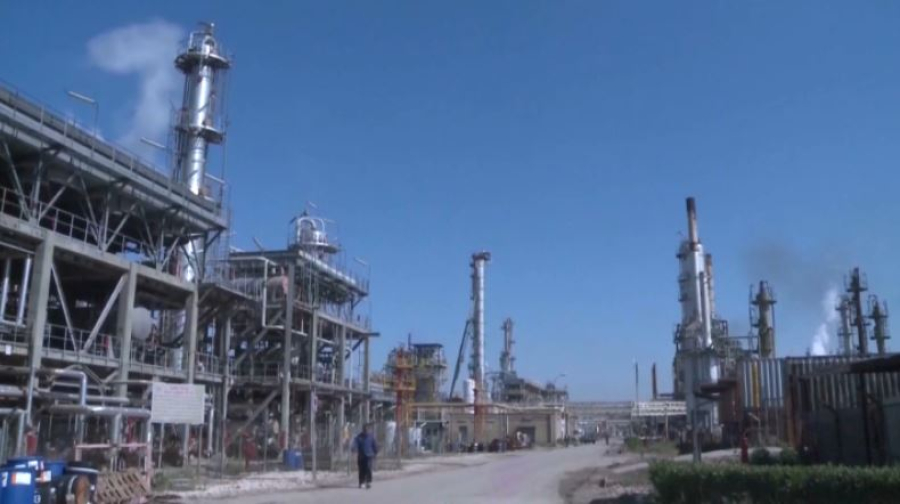 Страны ОПЕК+ увеличат добычу нефти в мае