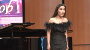 Концерт мастеров казахстанской оперы прошёл в Бишкеке