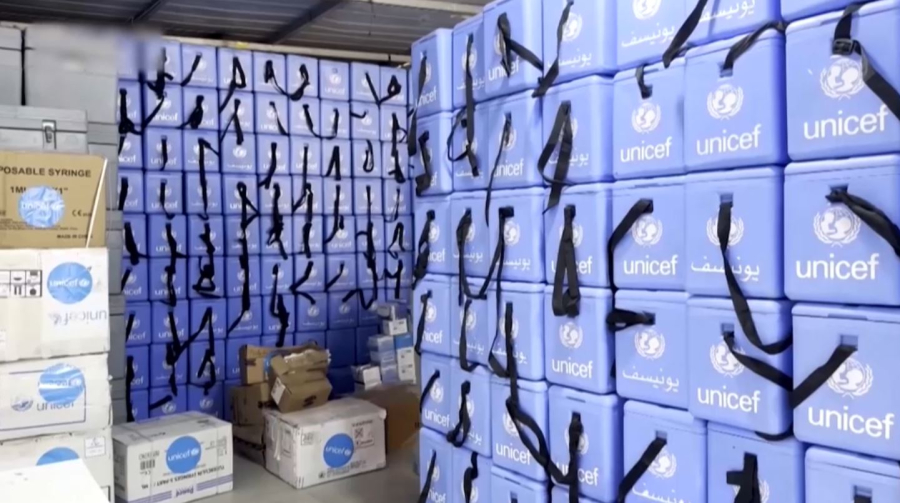 ЮНИСЕФ: Израиль блокирует ввоз вакцин