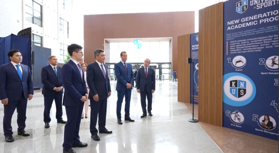 Премьер Бектенов Астанадағы жаңа спорт университетінің жұмысымен танысты