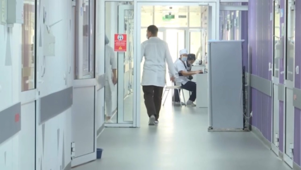 57 человек отравились суши и роллами в Туркестане