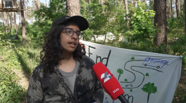 Германияда экобелсенділер шеруі жалғасып жатыр