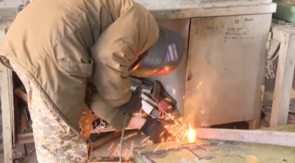 Солдат срочной службы обучают новым специальностям в Таразе