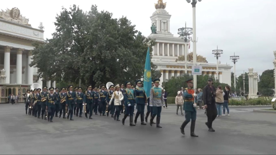 Казахстанский военный оркестр участвует в фестивале «Спасская башня»