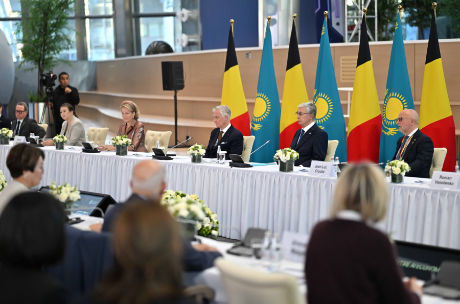 Президент, Король Филипп и Королева Матильда приняли участие в Форуме ректоров