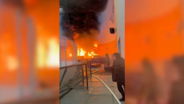 В ледовом дворце Алматы произошел пожар