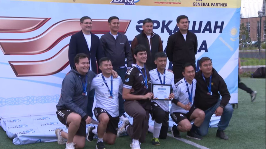 BAQ League аясында өткен футбол чемпионатында 13 команда бақ сынады