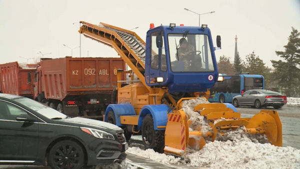 Астанада 57 мың текше метр қар шығарылды