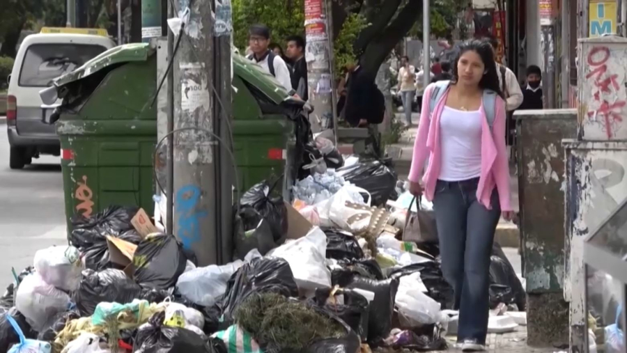 Боливияның Кочабамба қаласы қоқыстың астында қалды