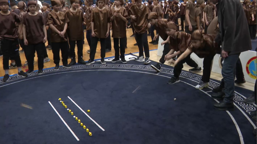 Астанада бір мезетте 18 мың бала асық ойнады