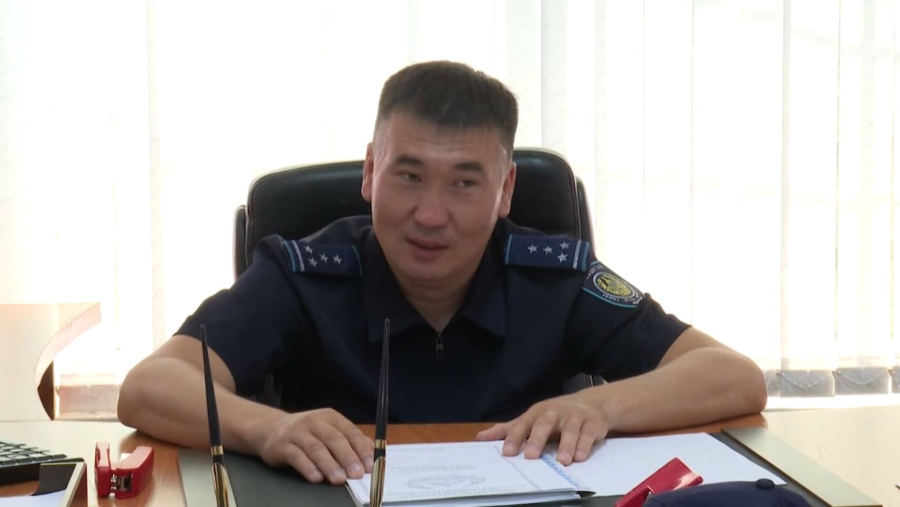 Полиция қызметкері жеткіншектің өміріне араша түсті