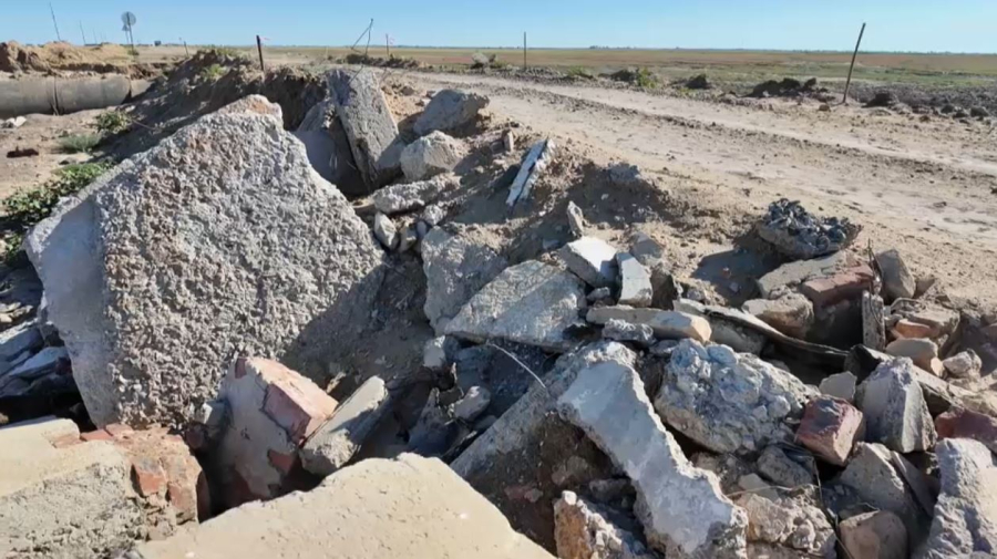 Сельчане ждут ремонта дороги в Амангельдинском районе Костанайской области