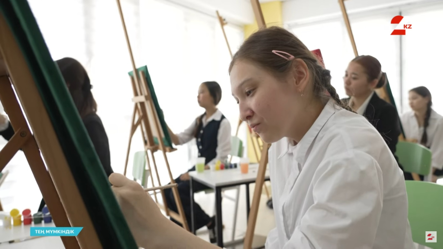 Болашақта суретші болады. Зухра Хамзинаның хикаясы