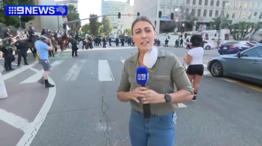 Лос-Анджелесте журналистке оқ атылды