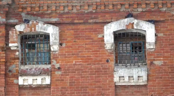 Орал қаласындағы тергеу ғимараты апатты жағдайда тұр