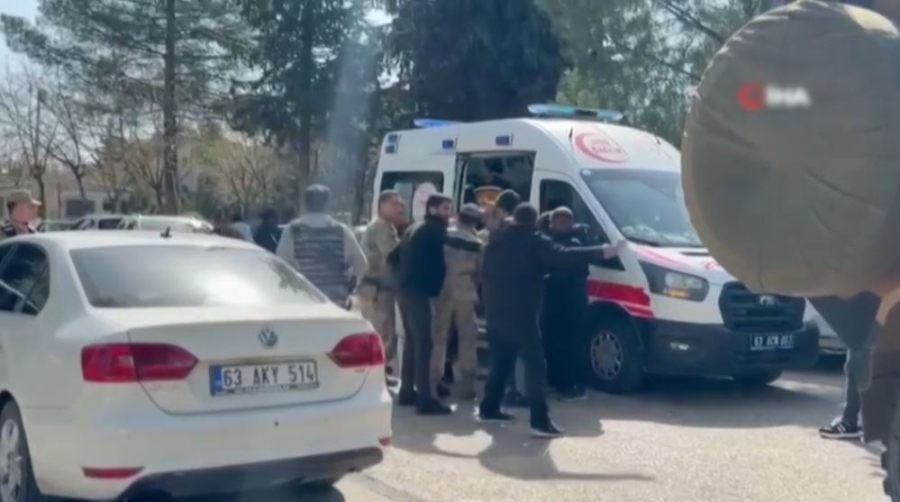 Түркияда мектепте оқ атылды