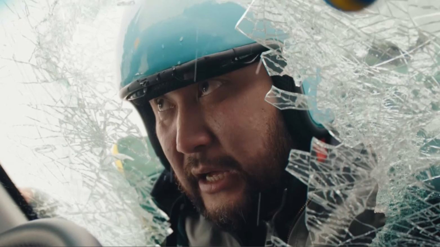 «Биік сезім» комедиясы үлкен экранға шықты