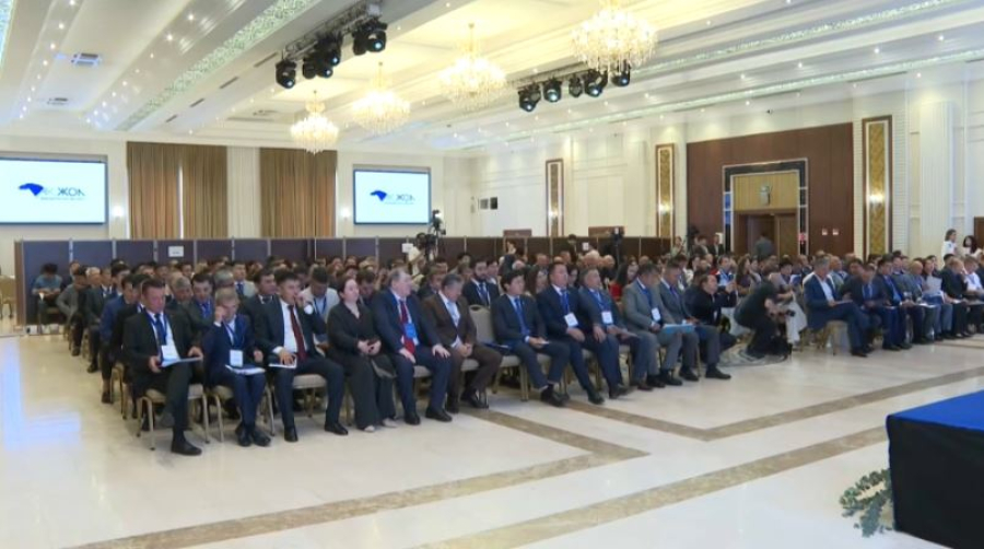 «Ақ жол» партиясы Құрылтайға 63 кандидат ұсынады