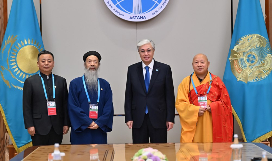 Съезд лидеров мировых религий: Токаев встретился с делегацией из Китая
