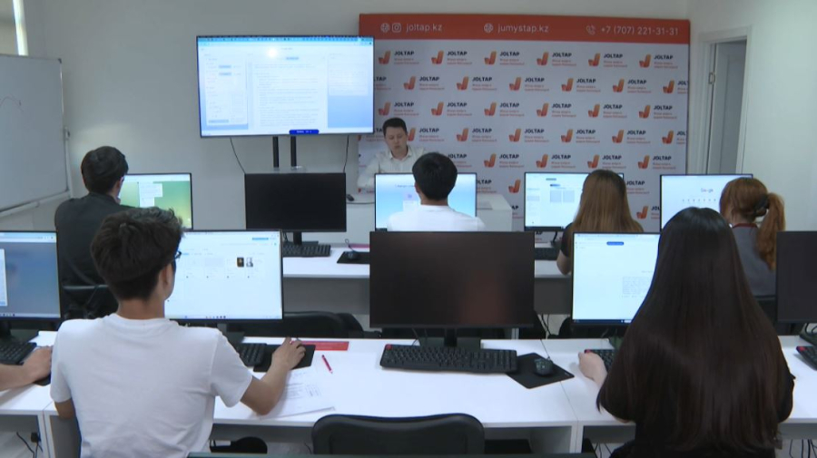 Елордада 12 мыңға жуық адам тегін кәсіби білім алды