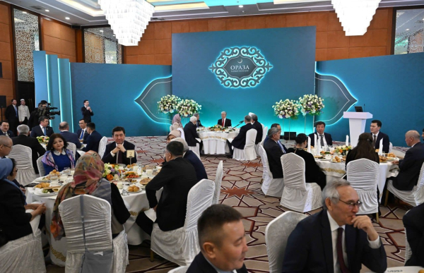 К.Токаев назвал добрым знаком совпадение священного месяца Рамазан и Көрісу күні