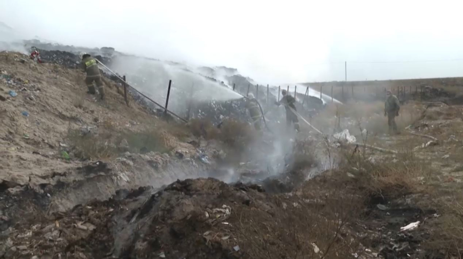 Пожар на полигоне: режим ЧС могут ввести в Алматинской области