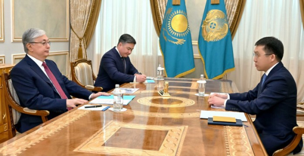 Президент принял министра индустрии и инфраструктурного развития