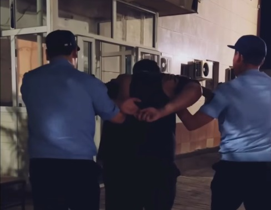 Видео в TikTok обернулось арестом для жителя Шымкента