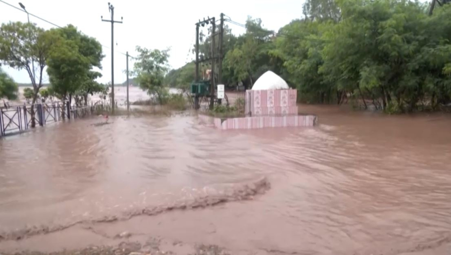 Үндістанның солтүстігін су басты