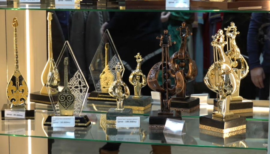 Оралда «Әдемі-ай» ұлттық бұйымдар дүкені ашылды