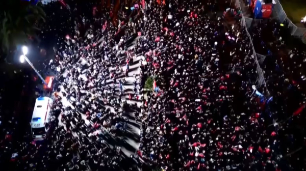 Свыше тысячи человек задержали за время протестов в Турции