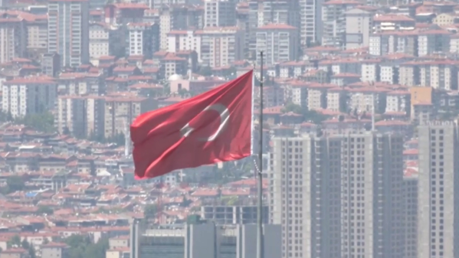 120 человек отравились в Турции