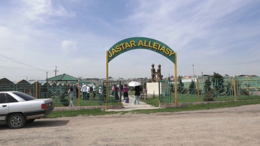 Сарыағашта студенттер «Таза Қазақстан» акциясына үлес қосты