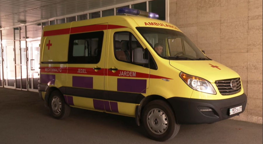 Алматыда аптап ыстықта жедел жәрдем шақыратындар көбейді
