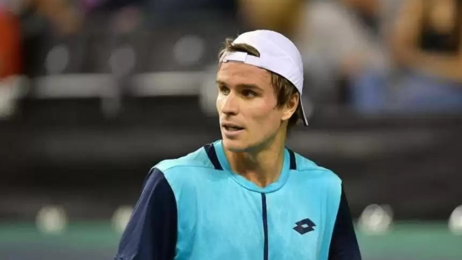 Казахстанский теннисист выиграл международный турнир в Мексике