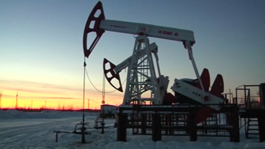 АҚШ Ресей мұнайына шектеу енгізді