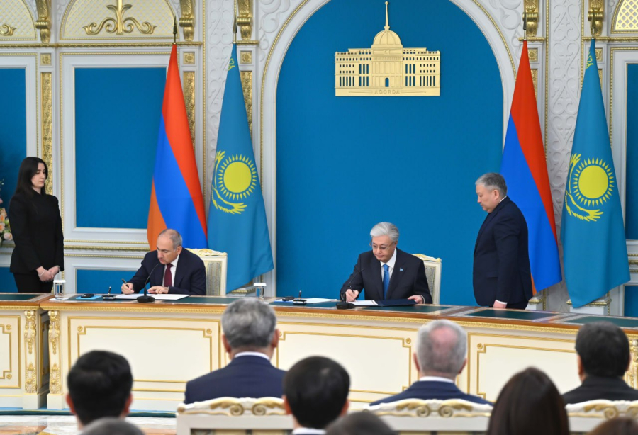 Қ. Тоқаев пен Н. Пашинян Бірлескен мәлімдеме қабылдады