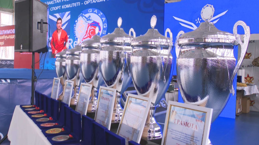 Чемпионат по самбо среди военнослужащих прошёл в Алматы