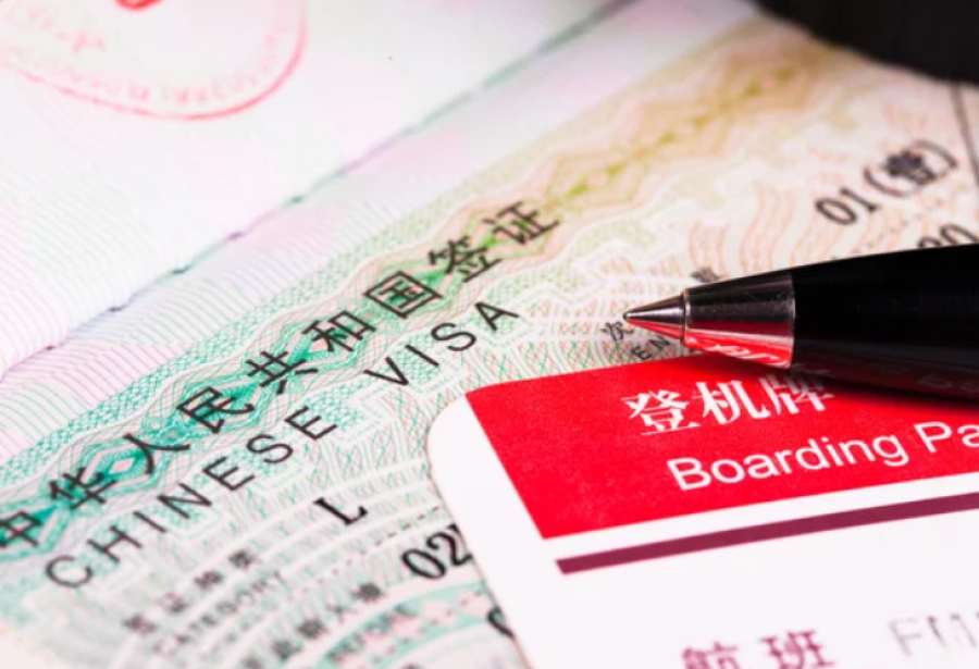 Китай введет новый тип виз для молодых специалистов
