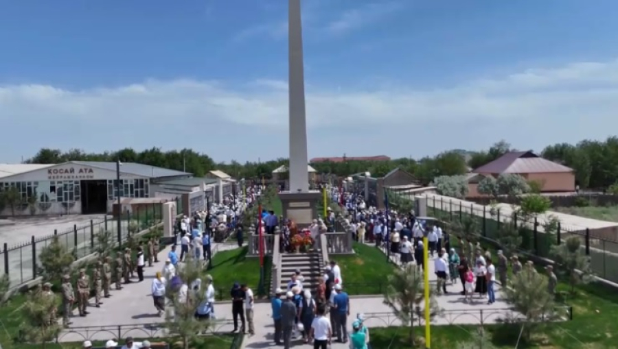 Парк и мемориальный комплекс открыли в Туркестанской области к 80-летию Победы