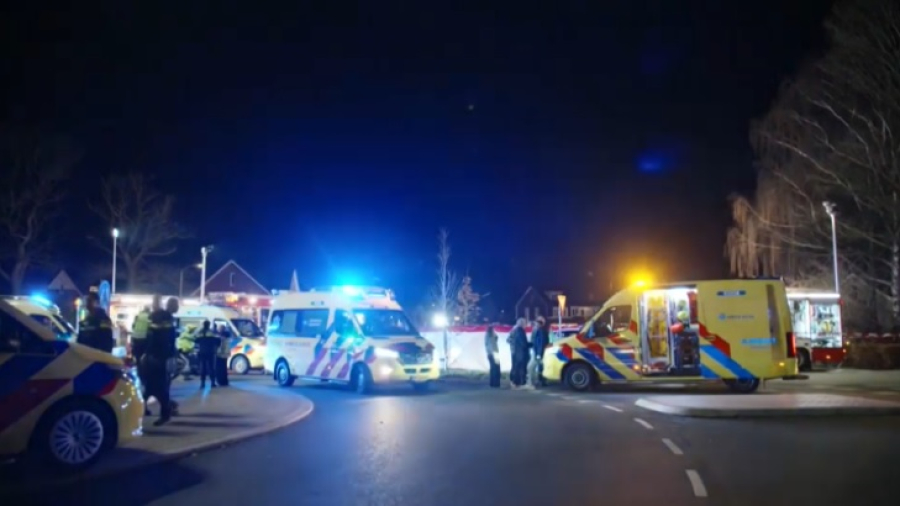 Автомобиль въехал в толпу людей в Нидерландах