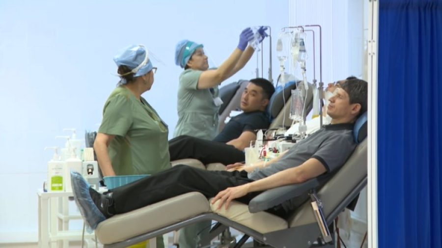 В Казахстане снижается число регулярных доноров крови