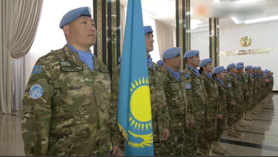 Голан жоталарында қызмет еткен әскерилер марапатталды