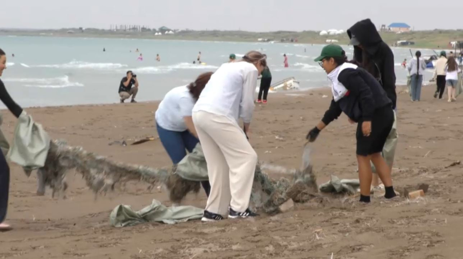 Прибрежные зоны очистили от мусора в области Жетысу