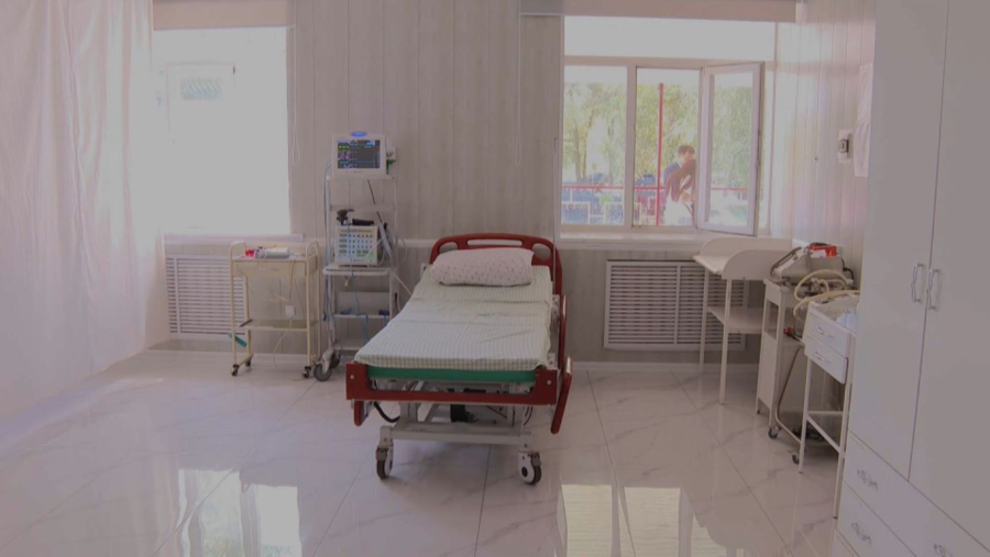 Бестеректе зардап шеккен екі бала ұшақпен Астанаға жеткізіледі