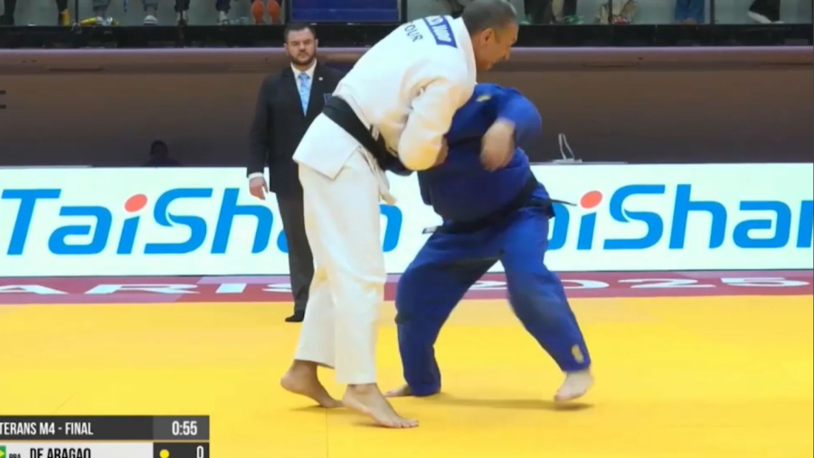 Қазақстандық ардагер дзюдошылар Францияда 19 медаль алды