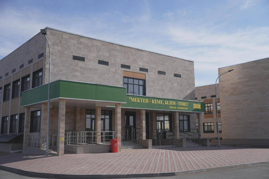 232 новые школы строятся по всей стране