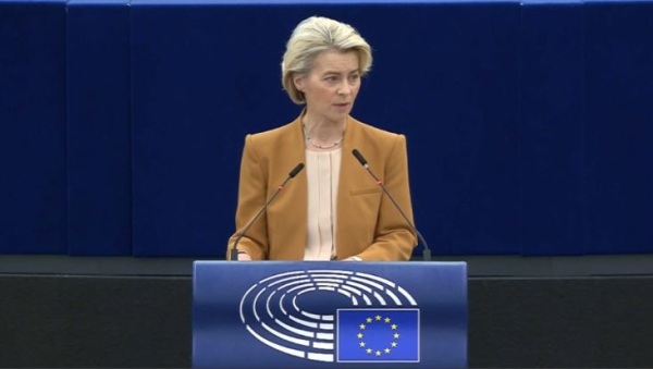 Уступки фермерам: ЕК отозвала план вдвое сократить применение пестицидов