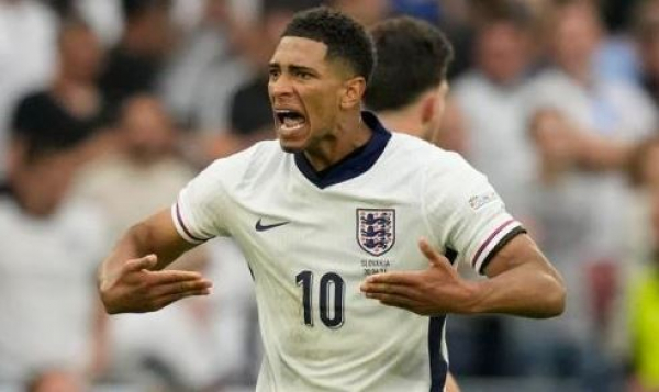 Сборная Нидерландов по футболу сыграет в полуфинале чемпионата Европы