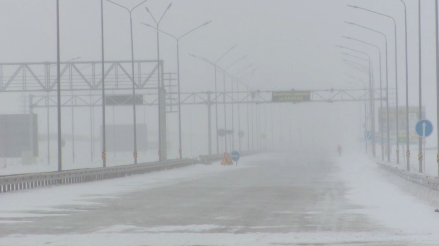 В трёх регионах временно ограничили движение